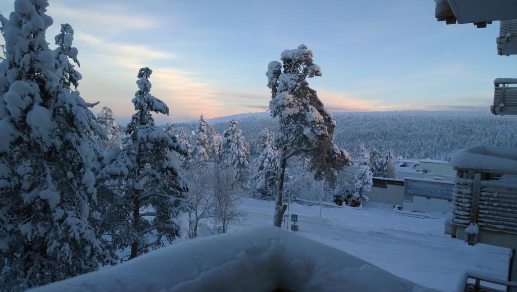 Kelotaehti Apartments Saariselkä Rum bild